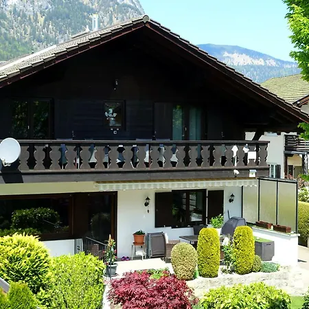 Ariane Apartment *